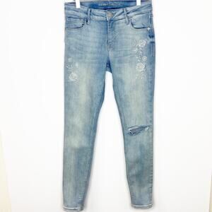 Old Navy Light Wash Mid Rise Floral Embroidered Rockstar Skinny Jeans Sz 6